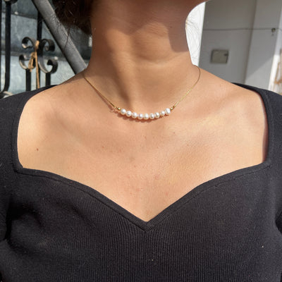 NH870115 18K Gold Titanium Steel Fine Necklace Special-Interest Design Light Pearl Square Plate Butterfly Maple Leaf Pendant Clavicle Chain Simple Necklace - Pearl Style