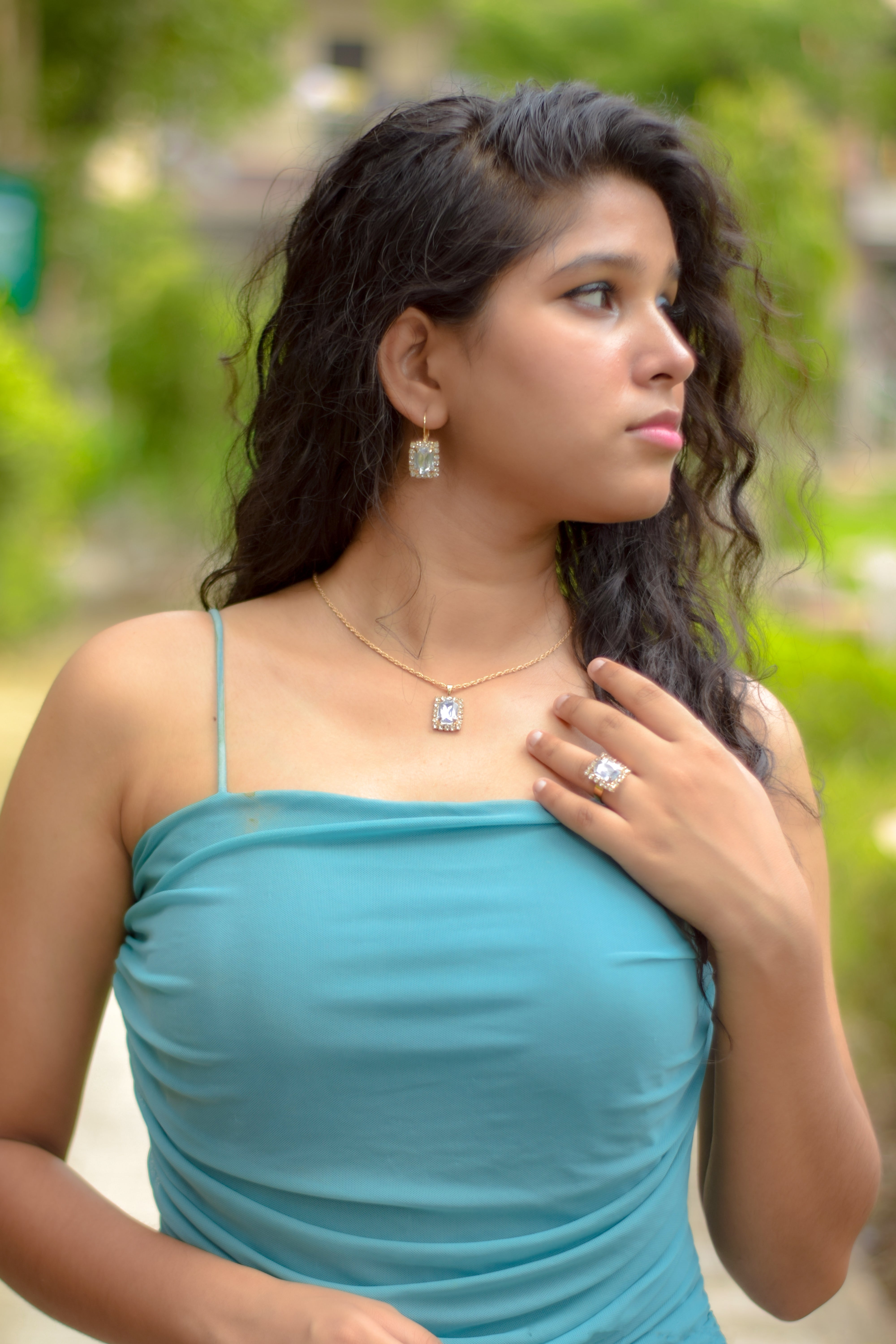 ( Combo )White Rhinestone Crystal Pendant Necklace with Earrings & Ring