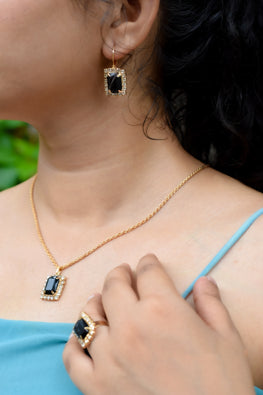 Black Rhinestone Crystal Pendant Necklace with Earrings & Ring