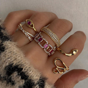 Europe and America Cross Border Hot Fashion Personalized Snake Ring Fashion Wild Ruby Ring Set - Gold